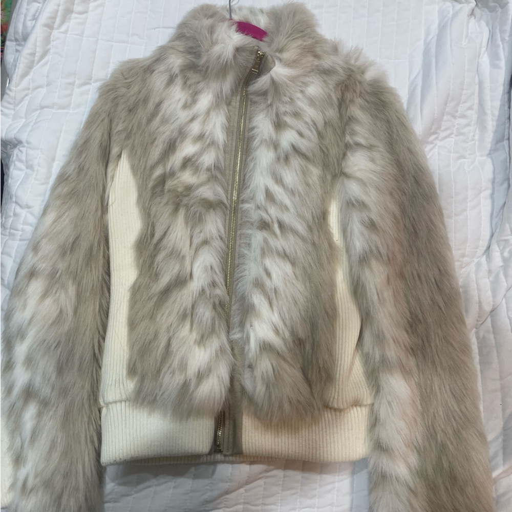 GUESS Fur jacket never worn